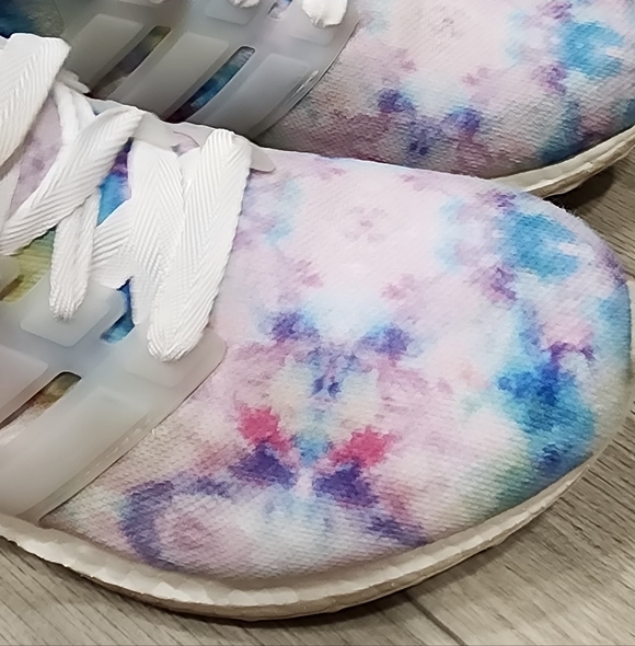 Adidas Ultra Boost Tie-Dye Sneakers - Picture 5 of 8